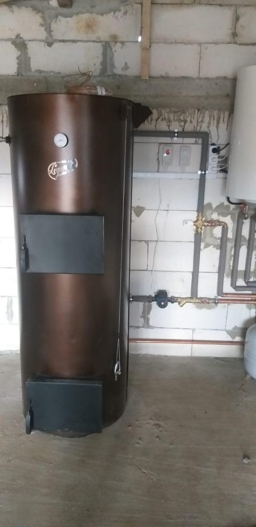 Centrala pe lemne, carbune, brichete de rumeguș, peleți 20 KW – Liepsnele L20 Universal